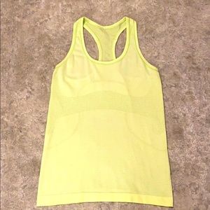 Lululemon tank top